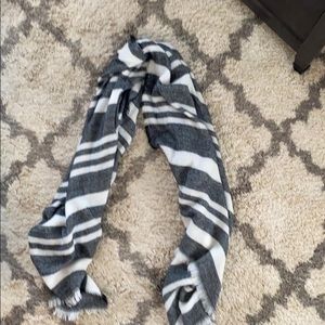 Blanket scarf